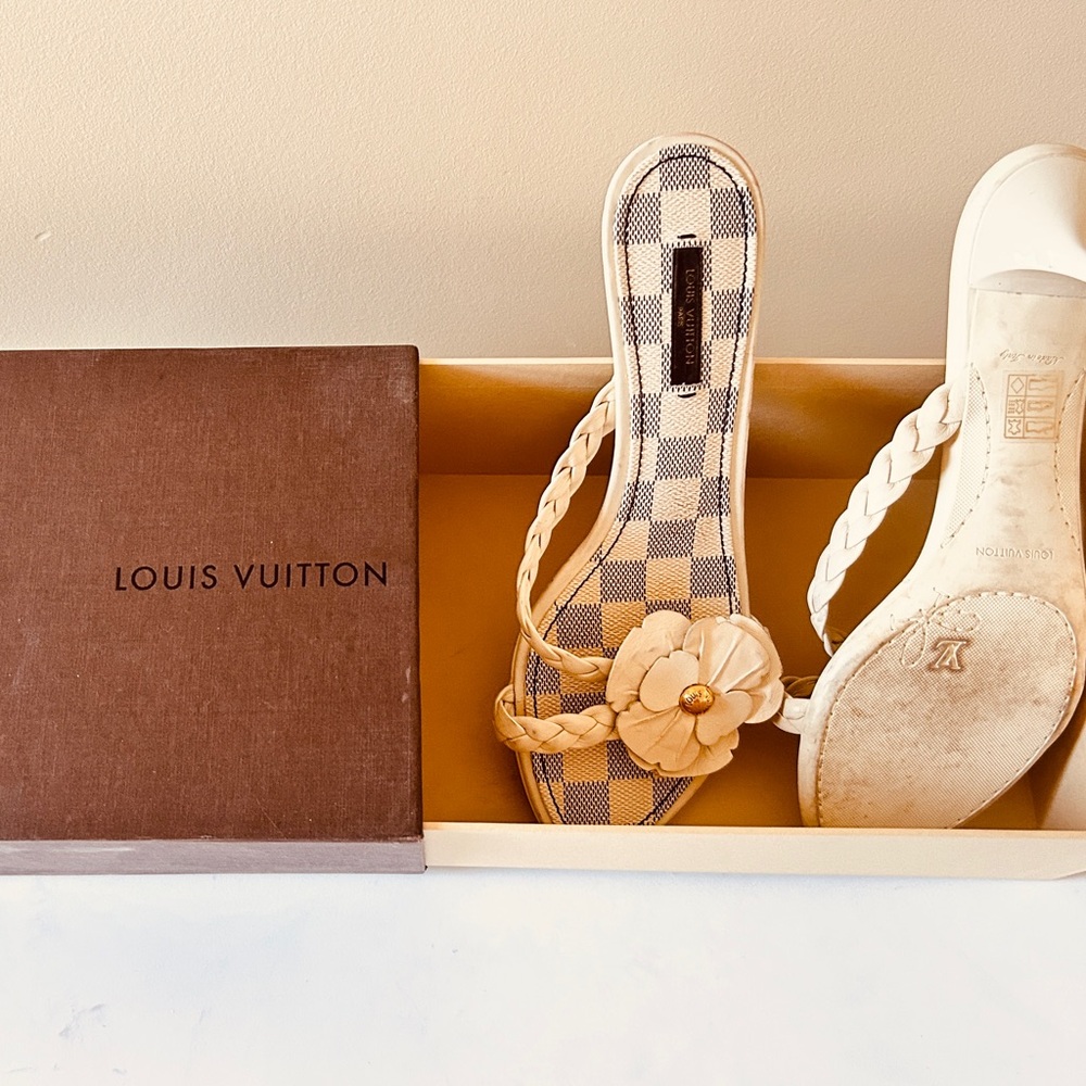 Louis Vuitton Cream Sandals Elegant Design